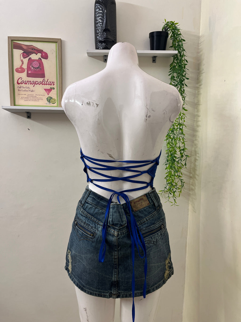 Backless top