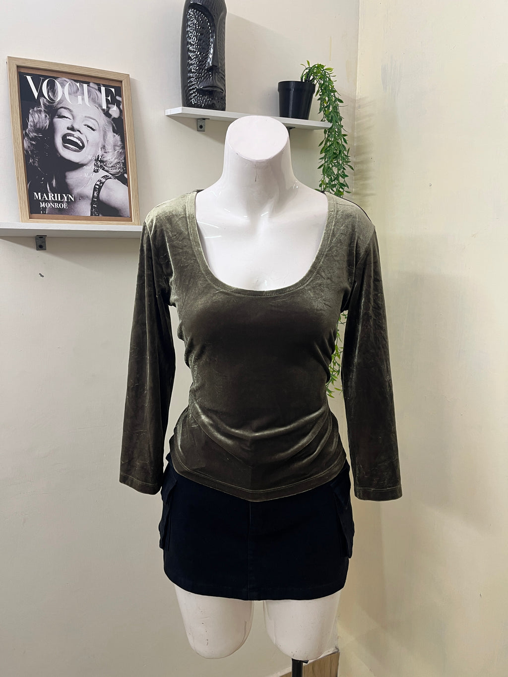 Velvet full sleeves top
