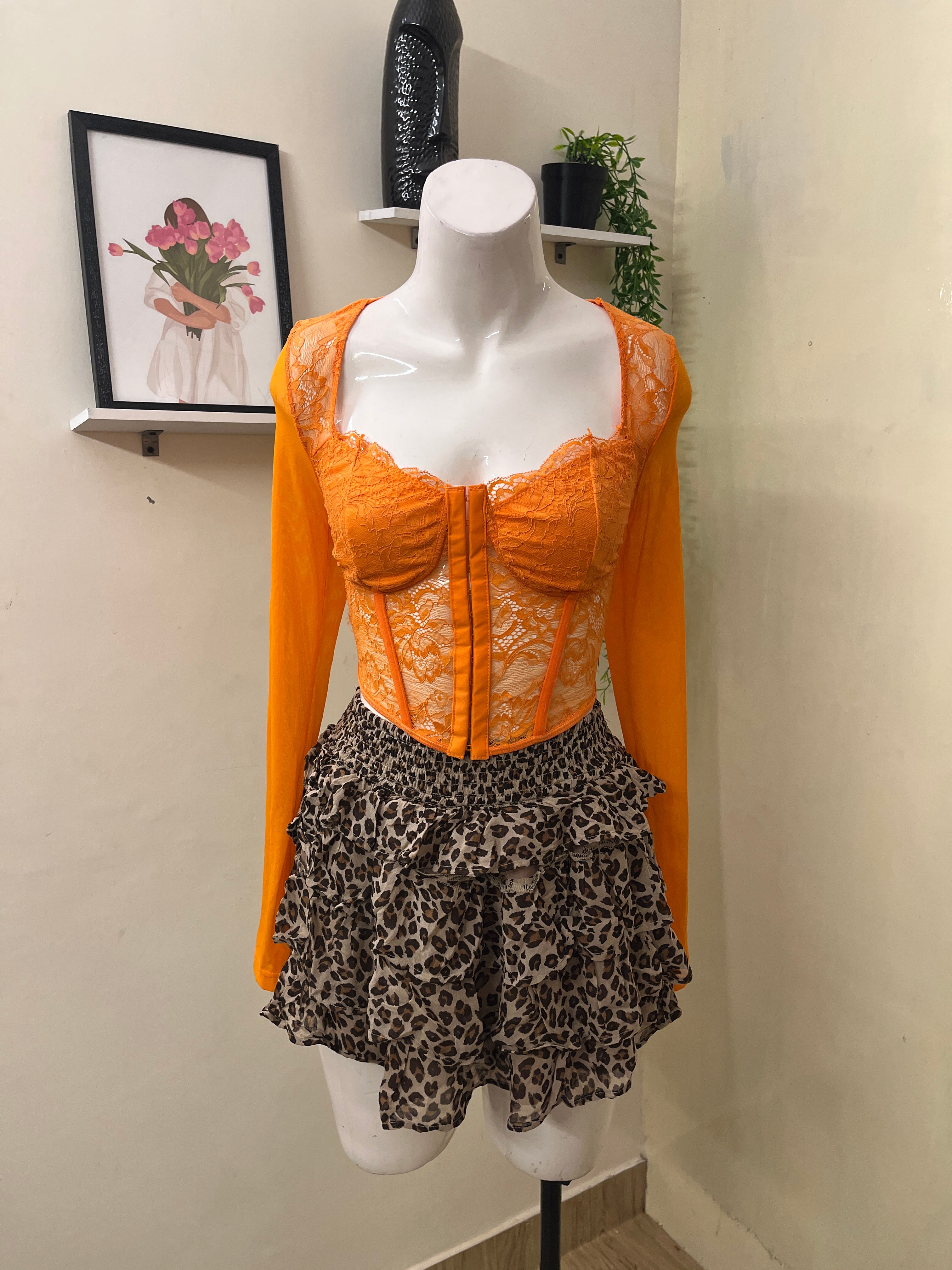 Full sleeves corset