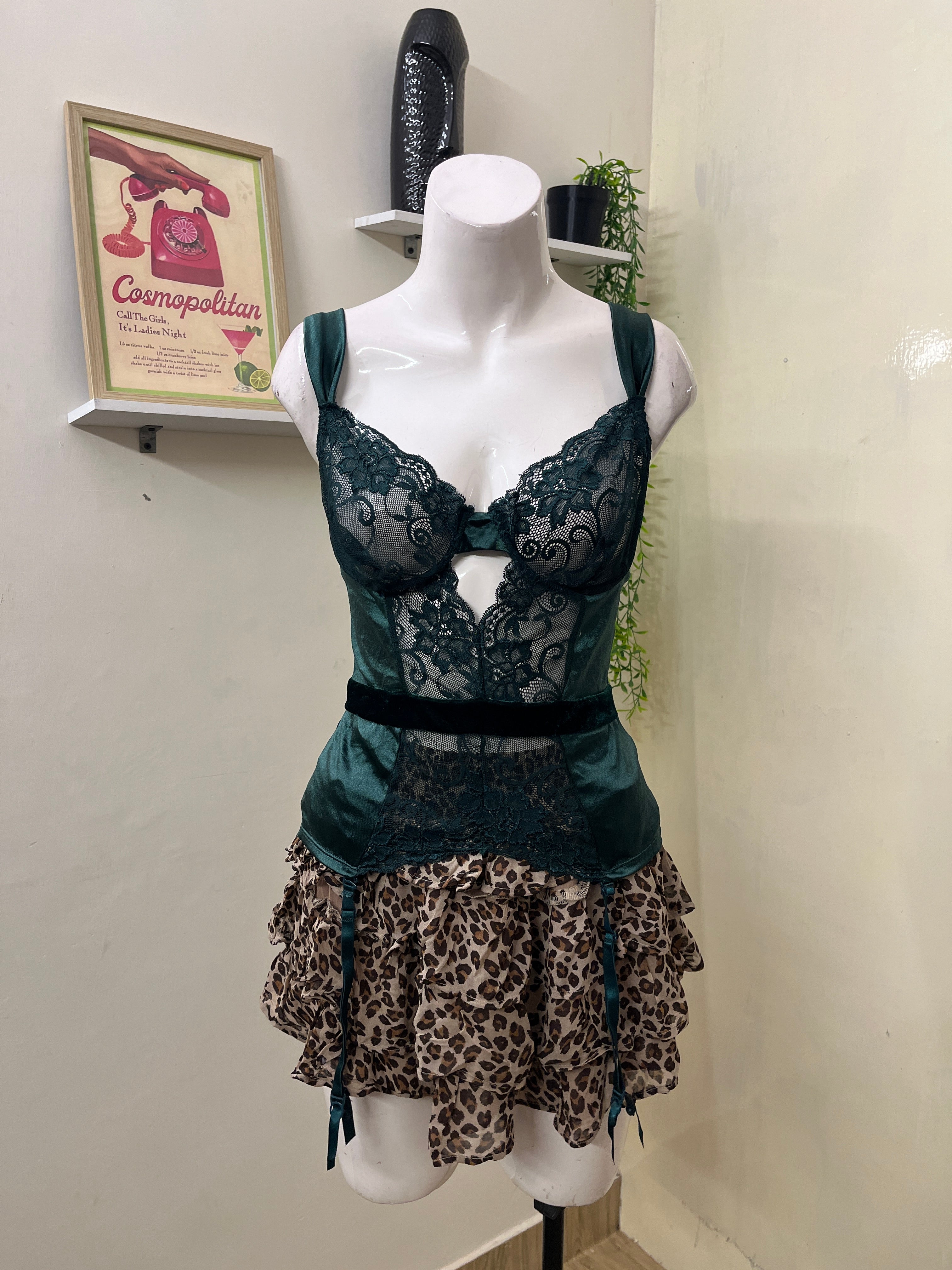 Green lace velvet