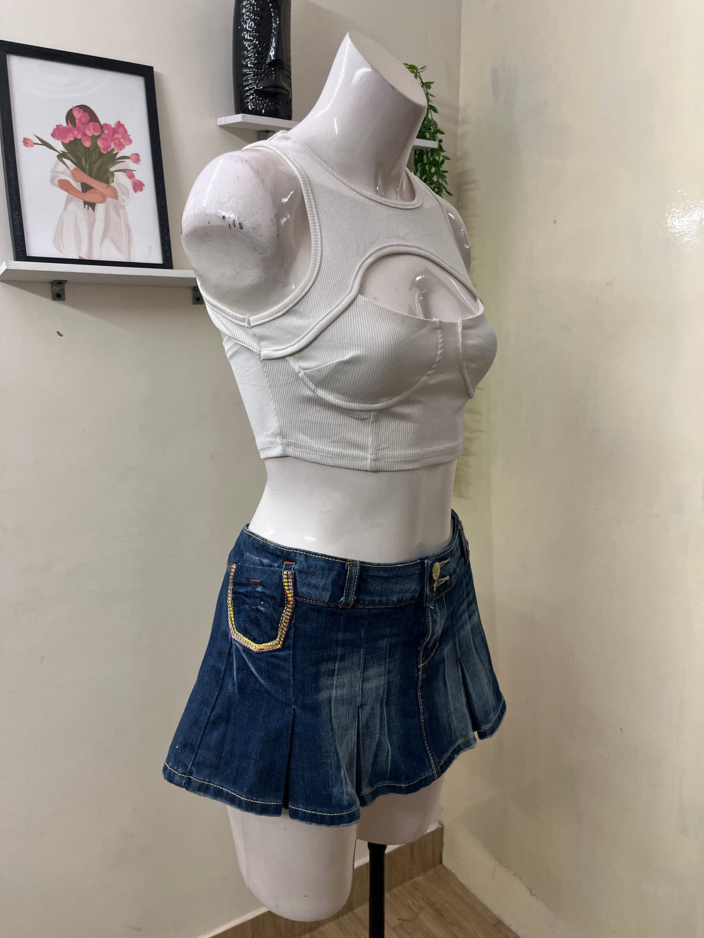 Ribbed cutout corset-style tank top