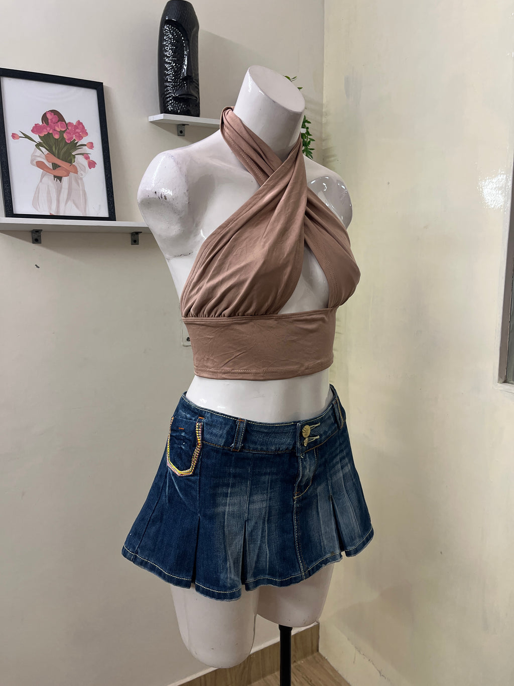 Cross neck top