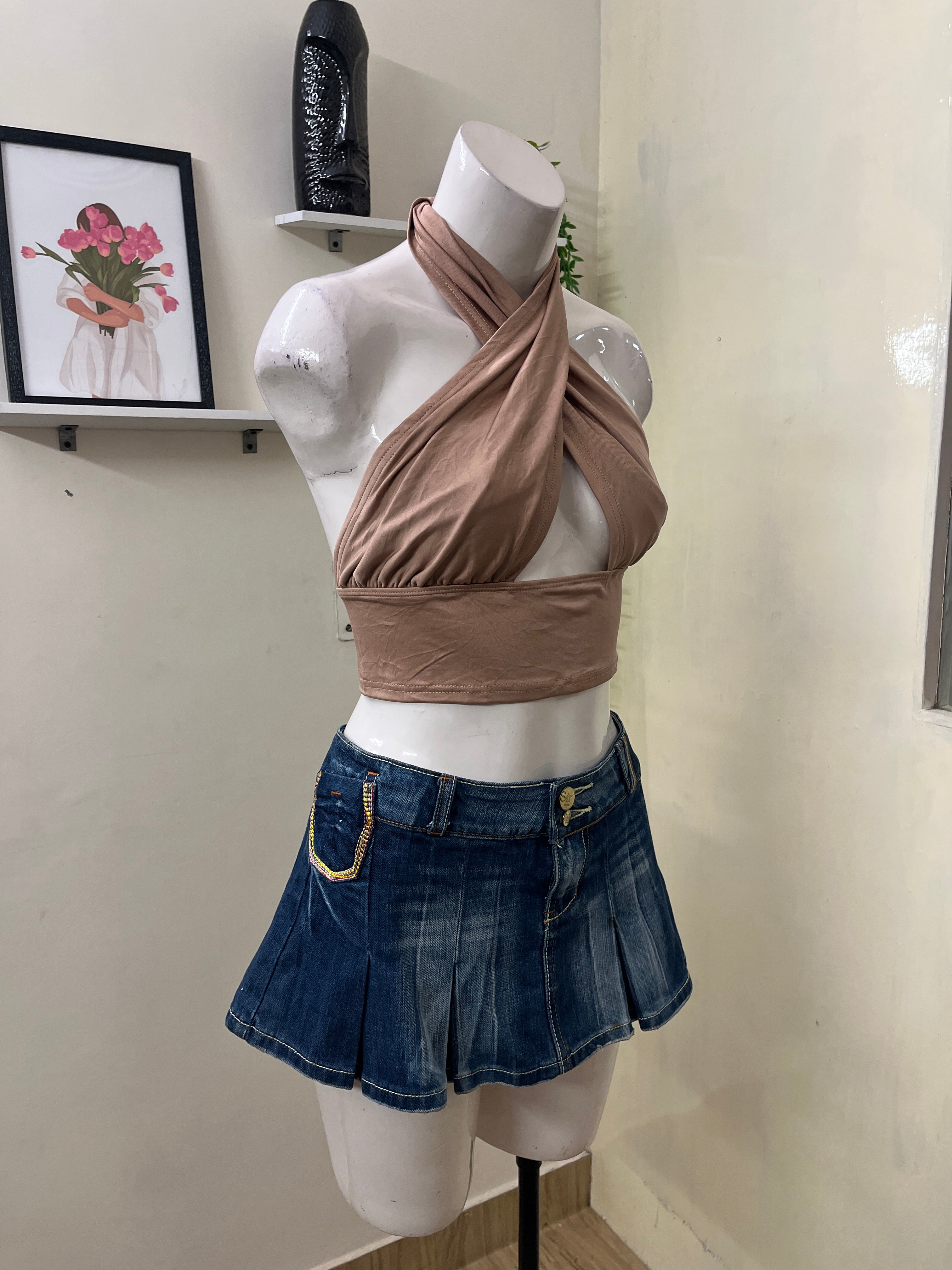 Cross neck top