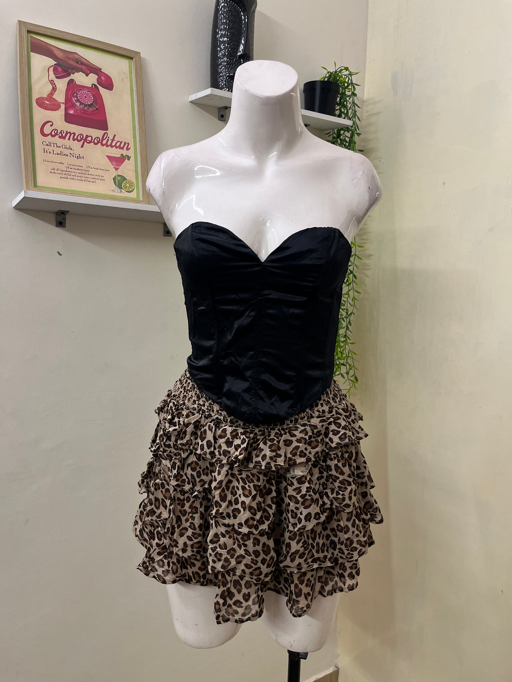 Strapless corset