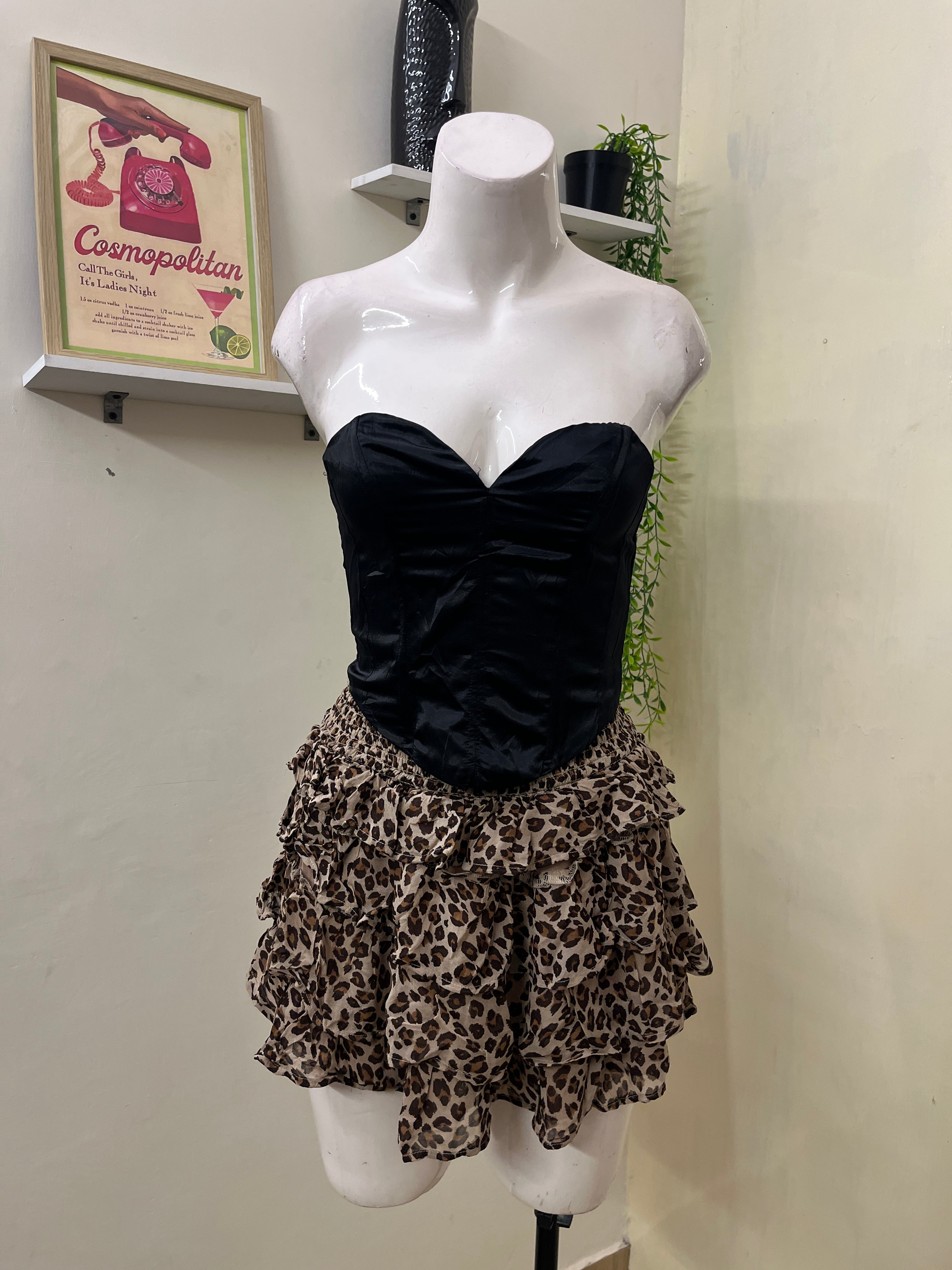 Strapless corset