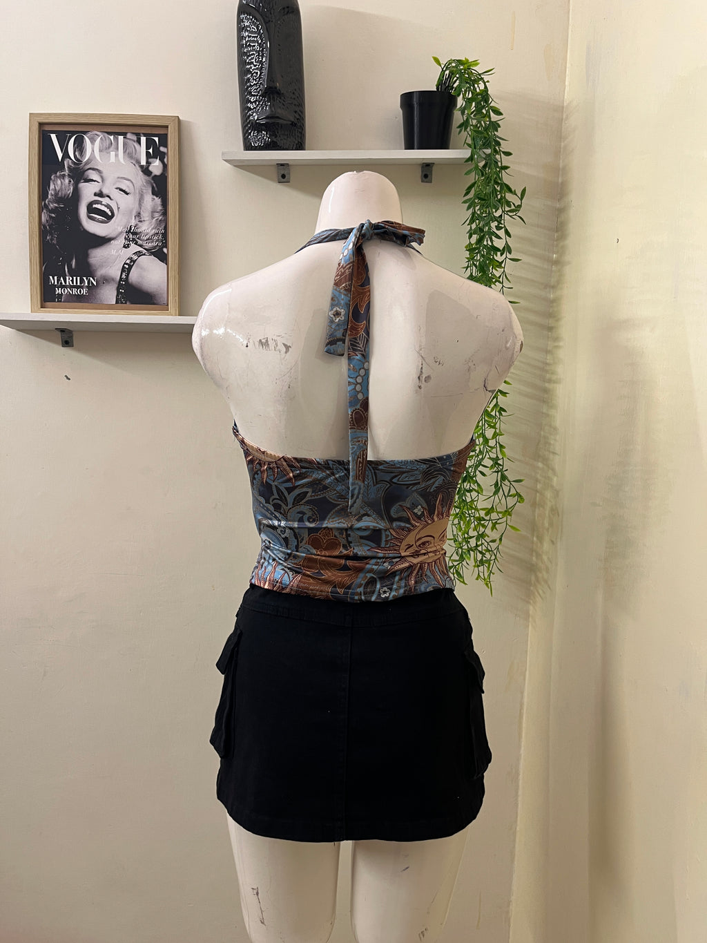 Halter neck top