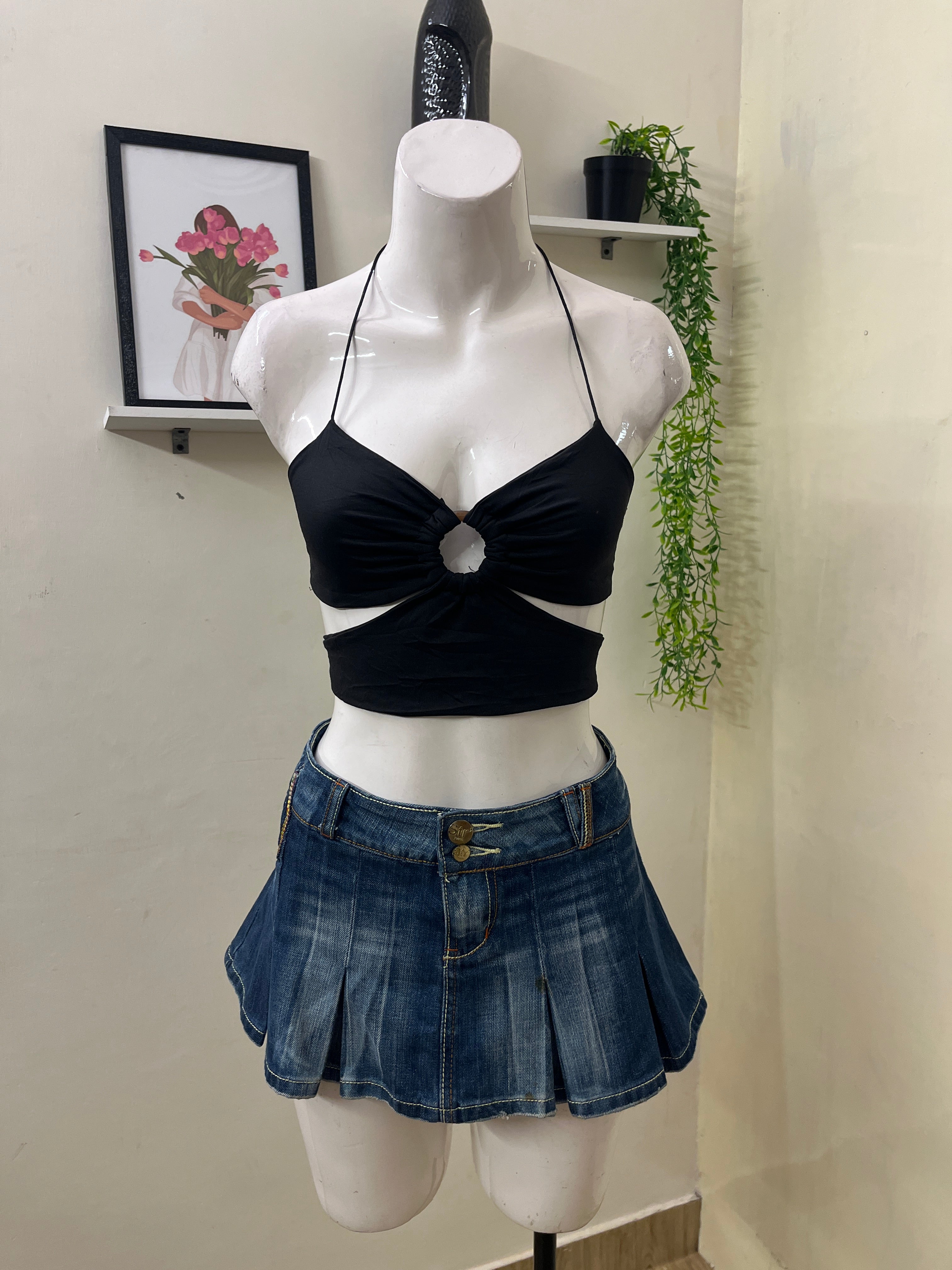 Wrap crop top with a center keyhole cutout