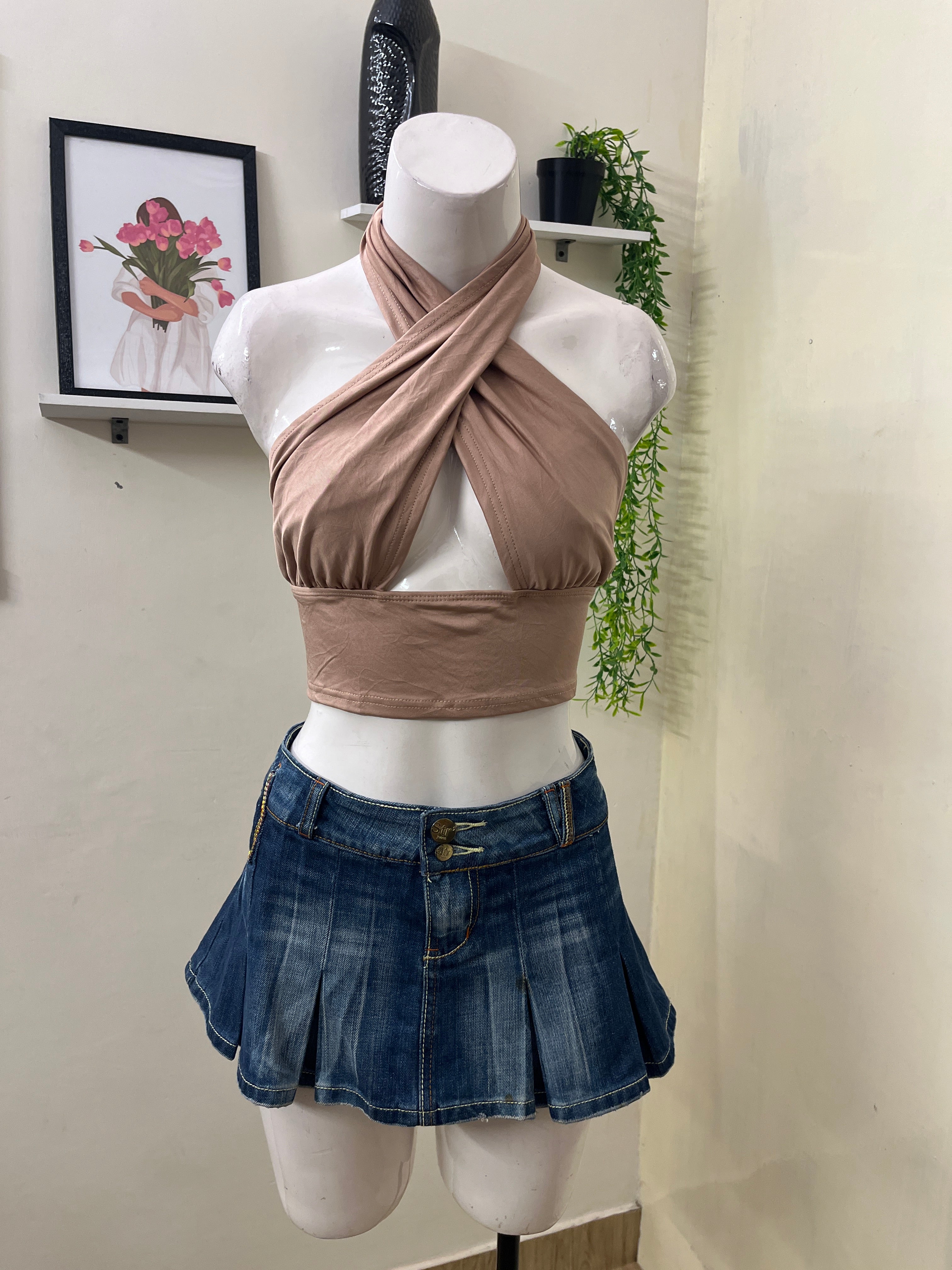 Cross neck top