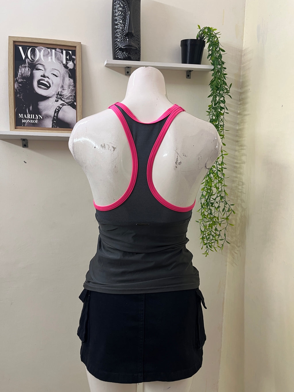 Sports padded top