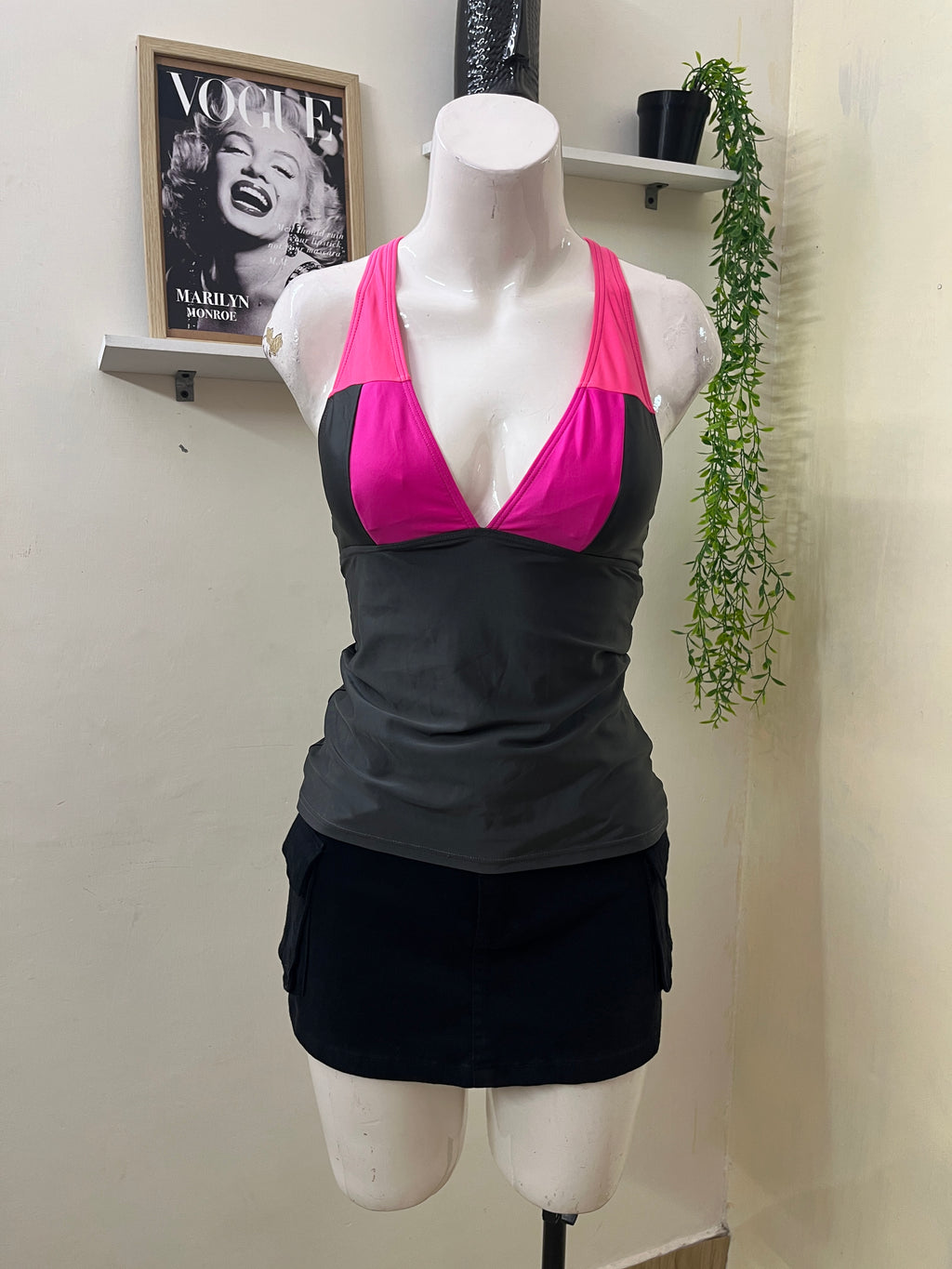 Sports padded top