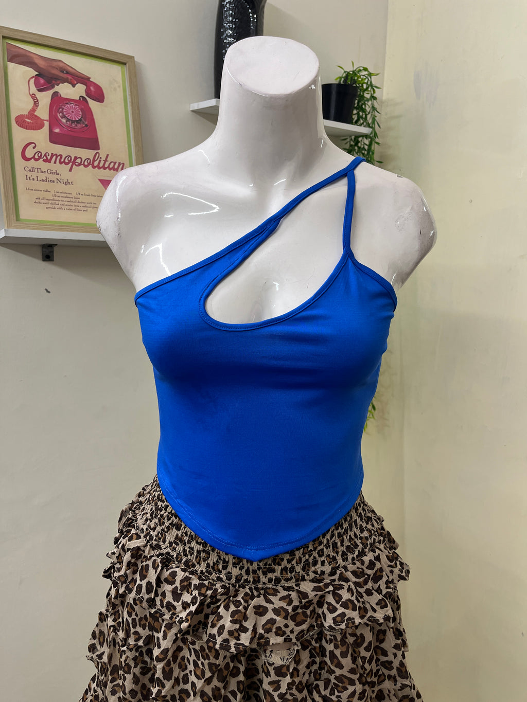 Asymmetrical top
