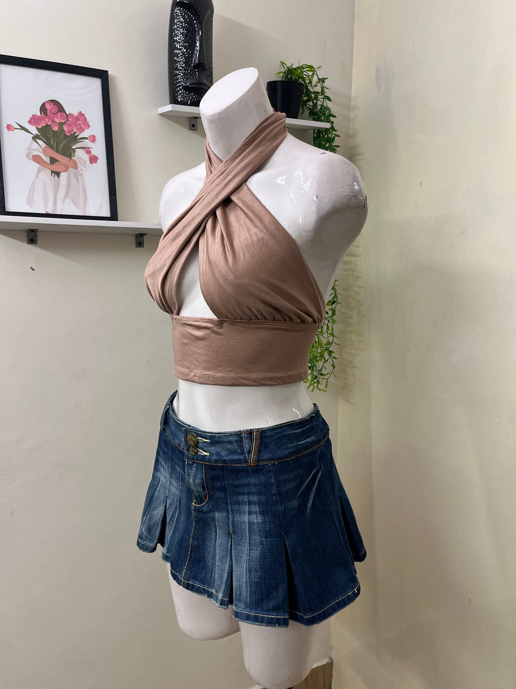 Cross neck top
