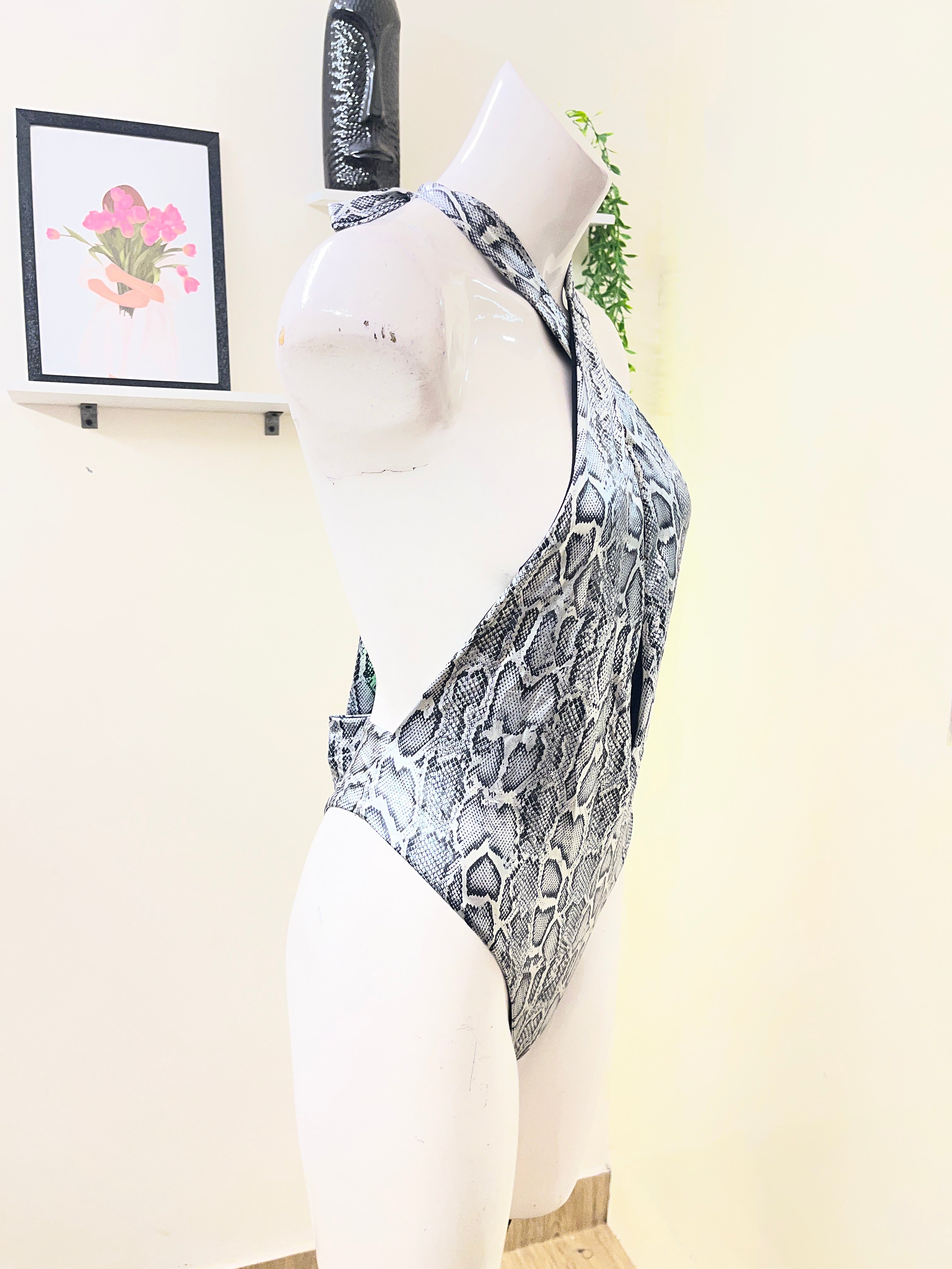 All backless swimsuit