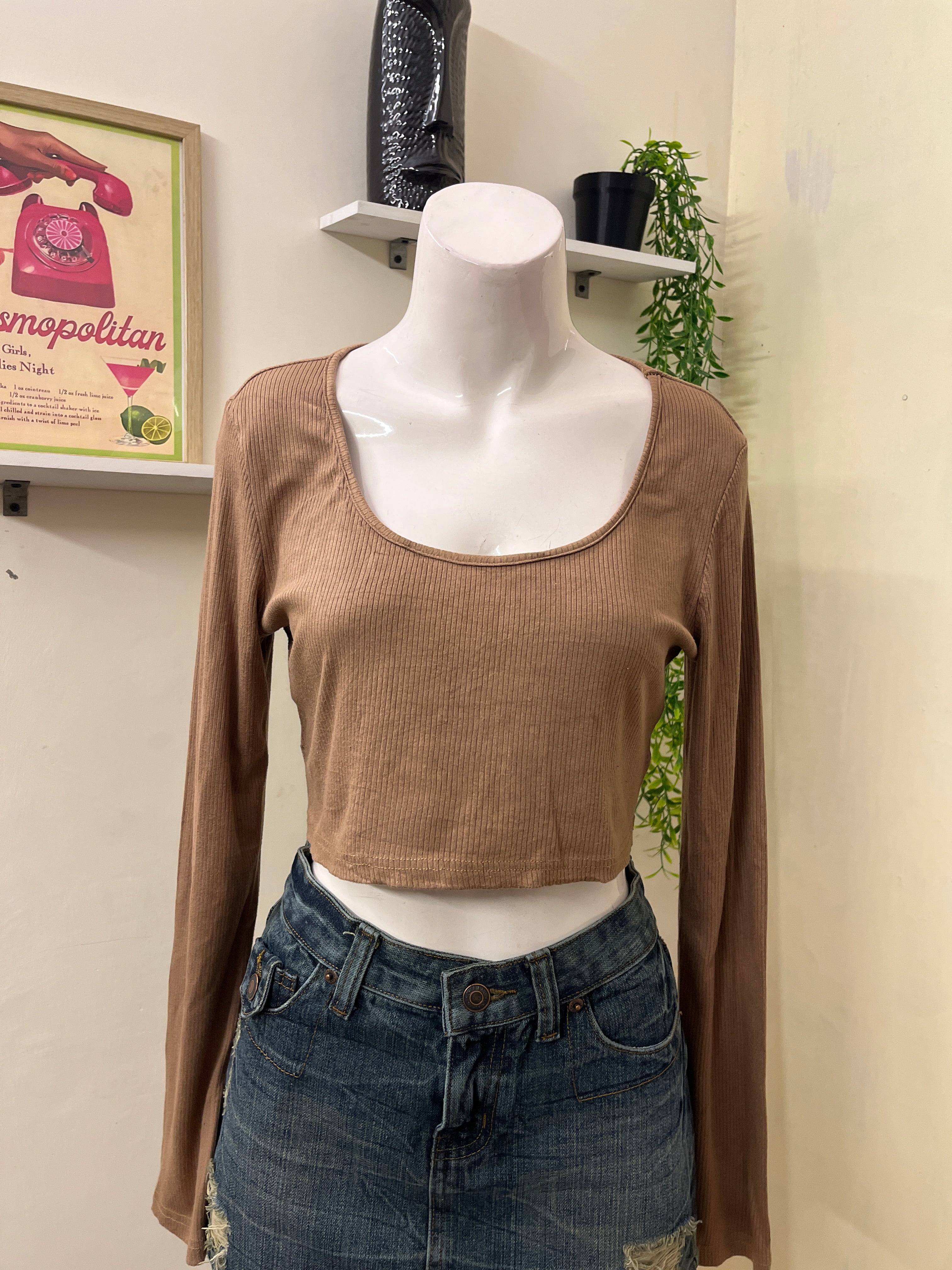 Full sleeves top