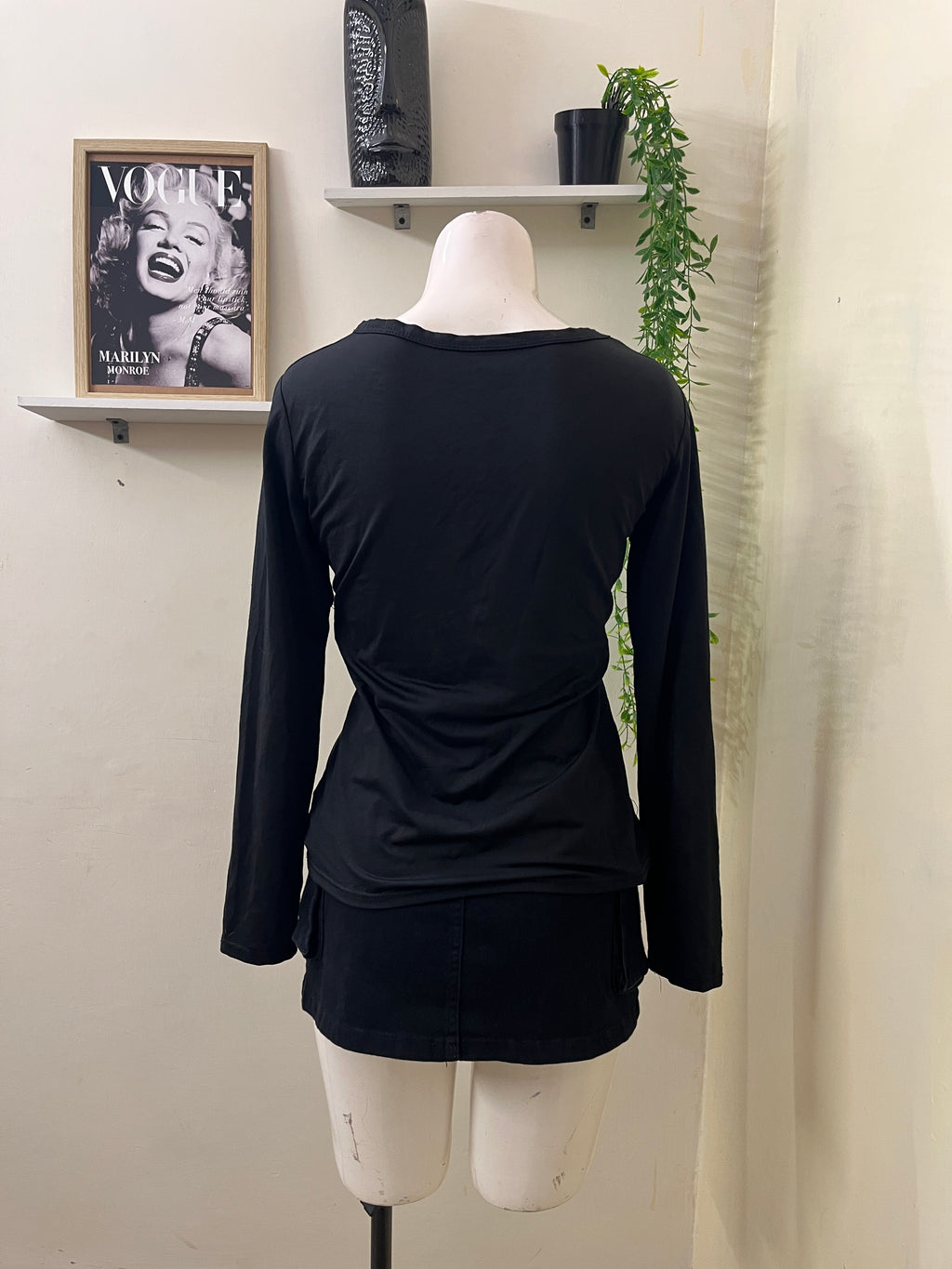Full sleeves top