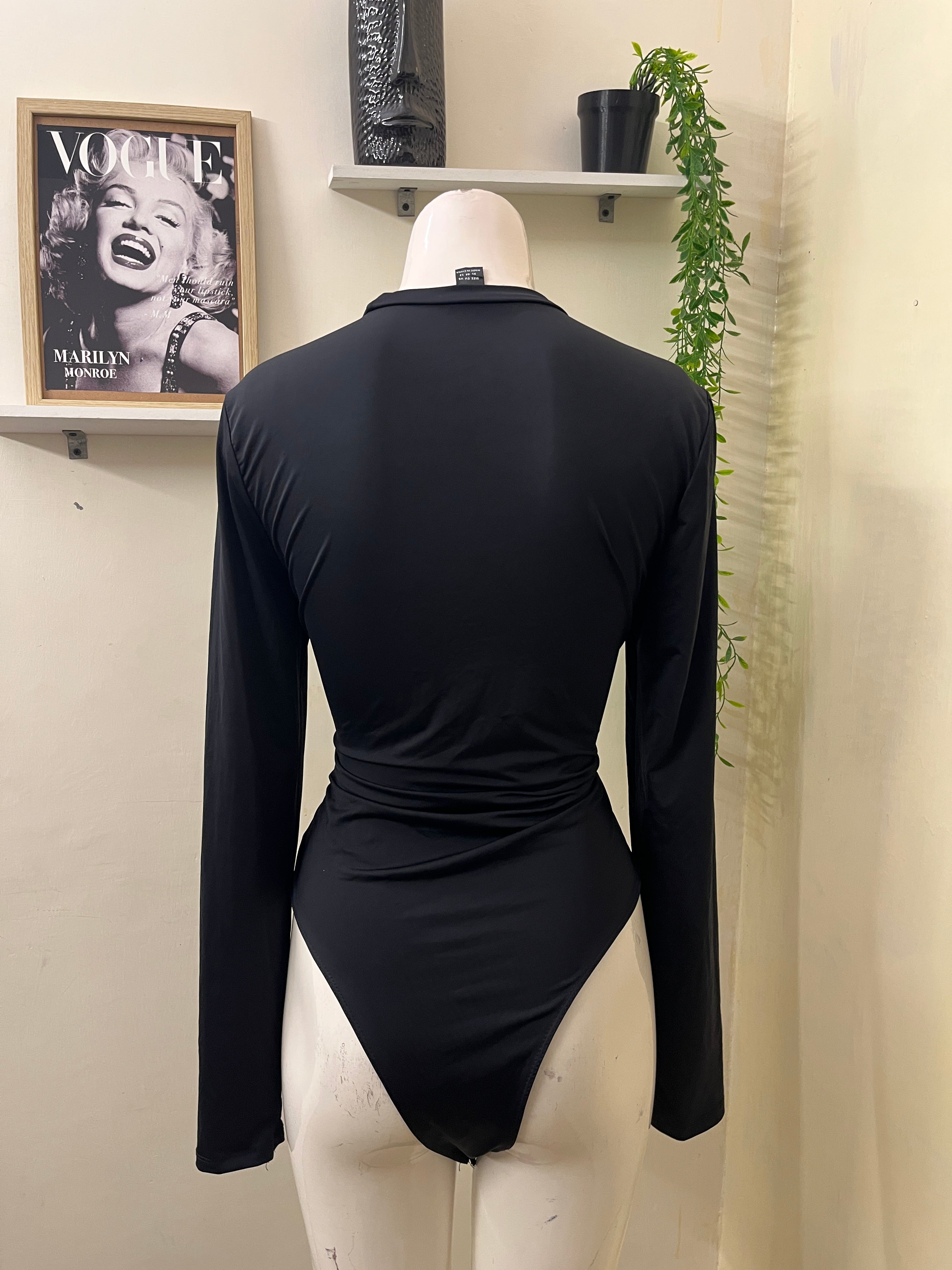 Plain bodysuit