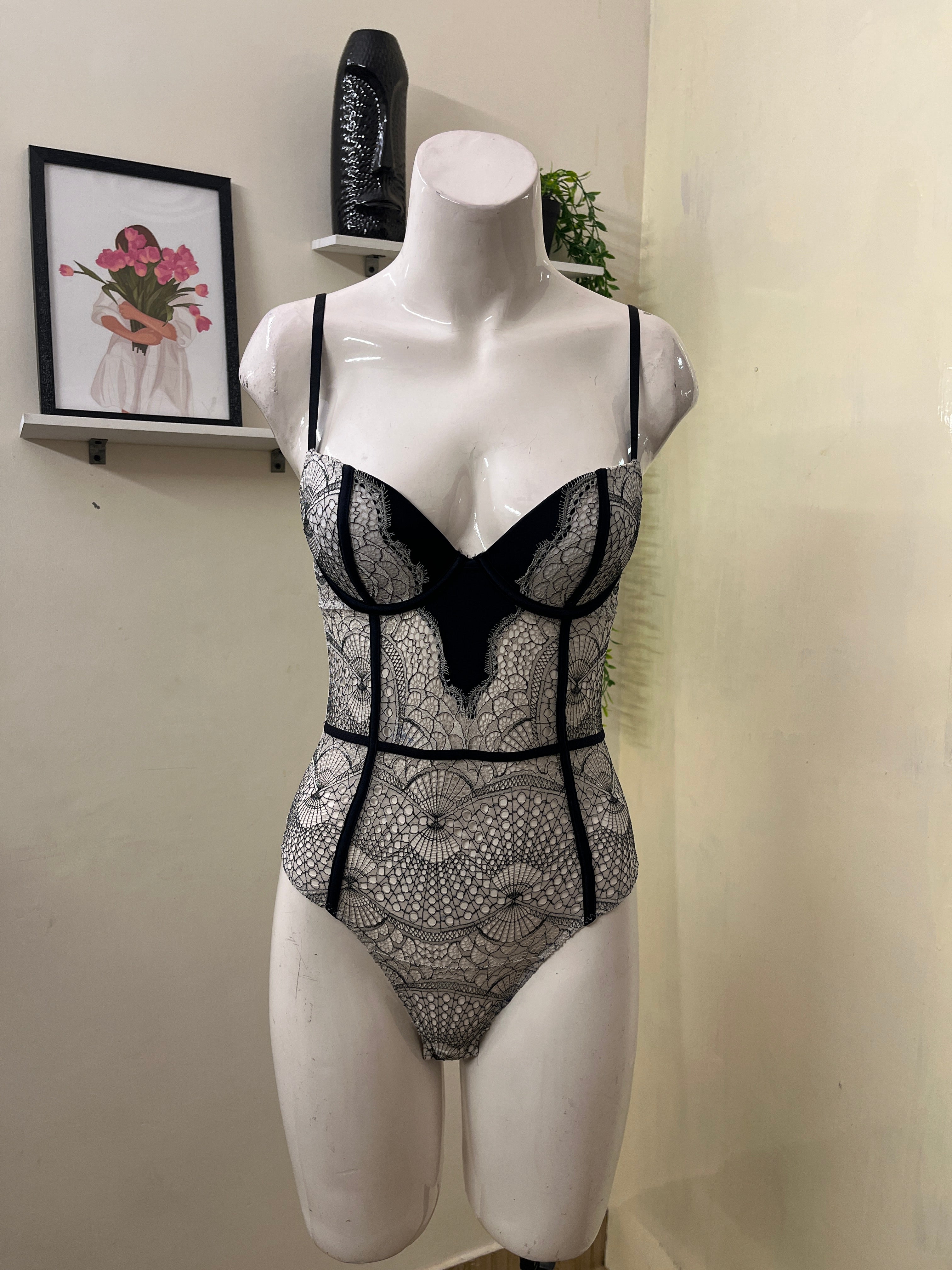 Transy bodysuit