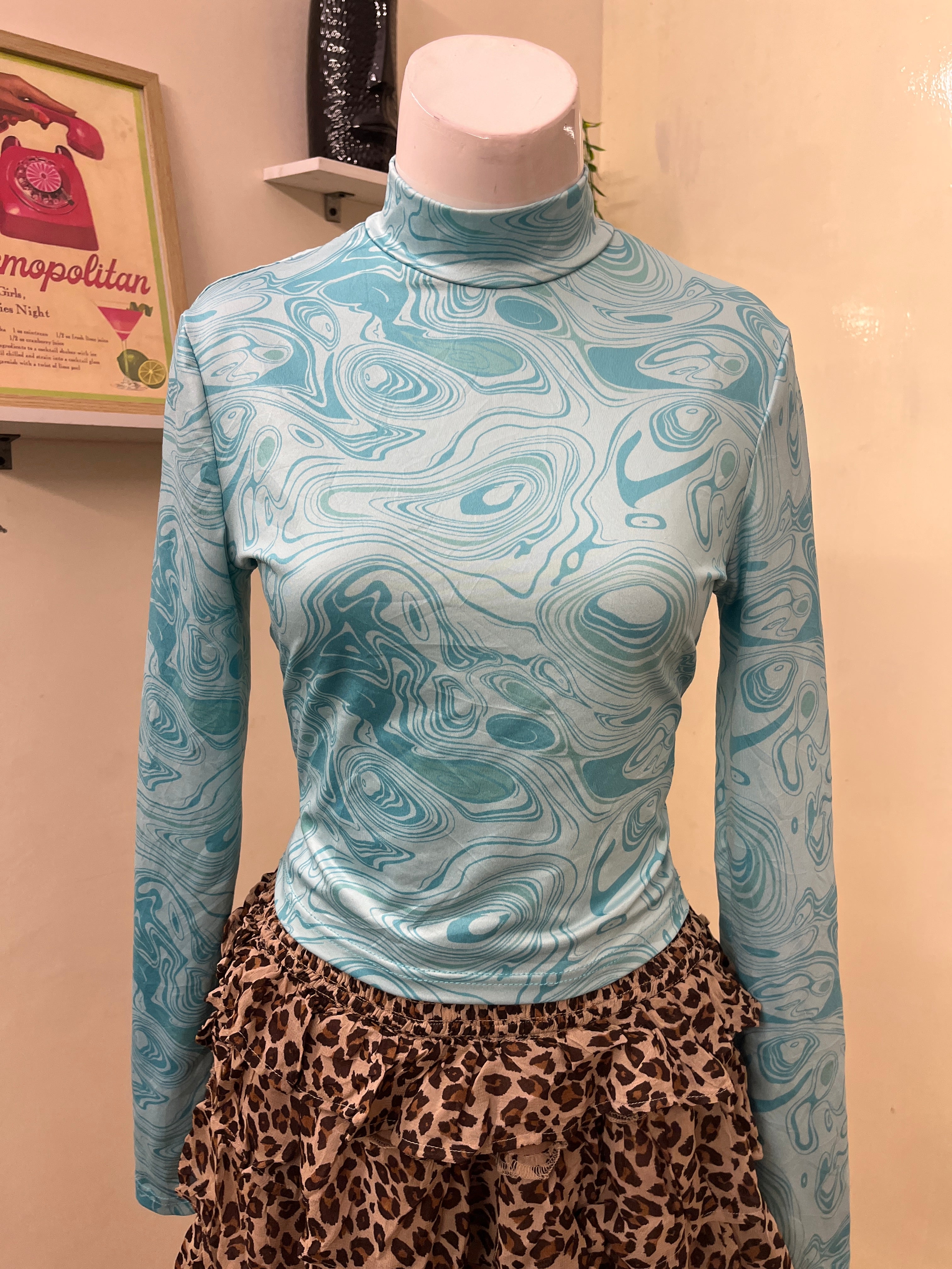 Long sleeve top