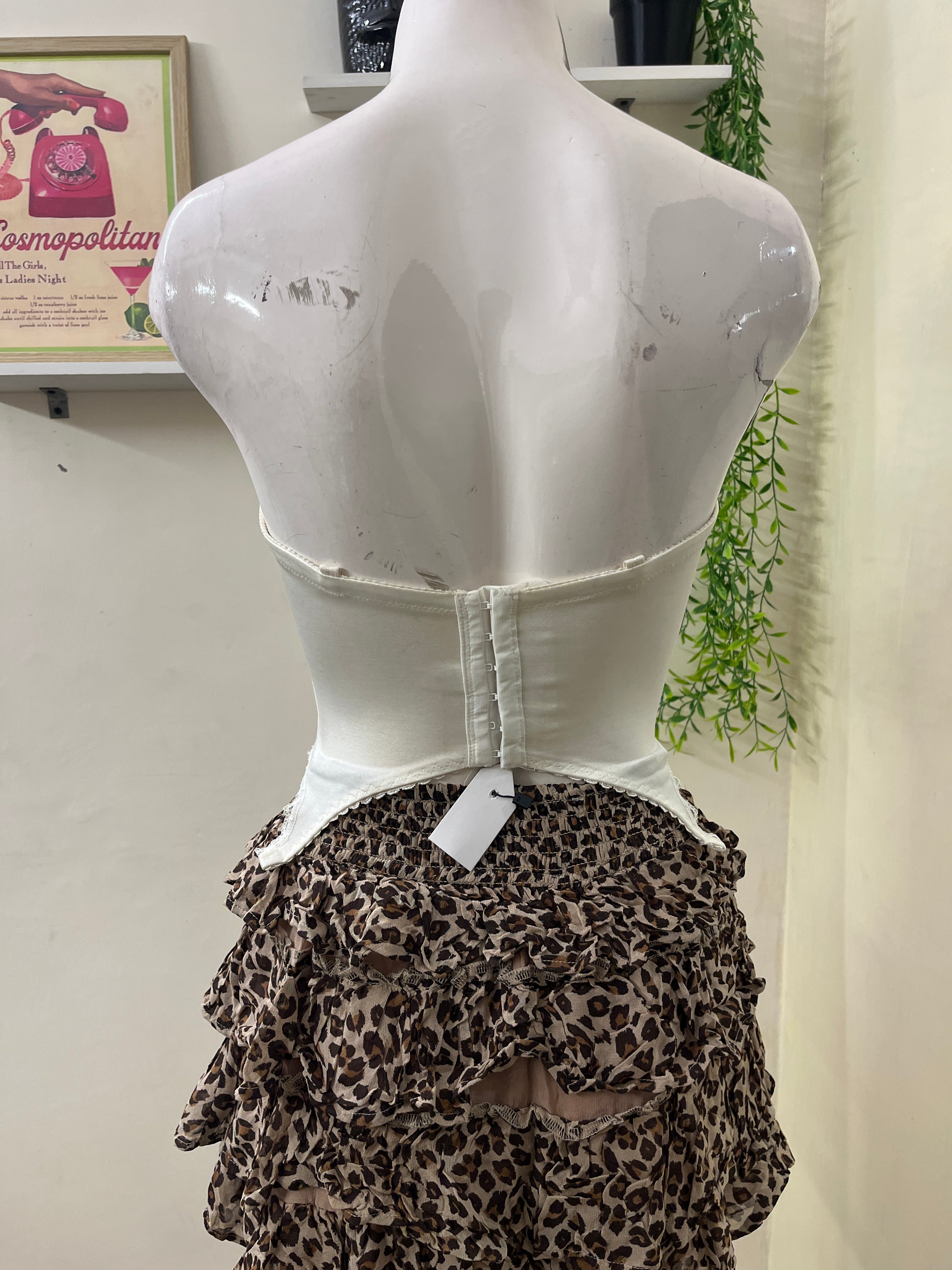 Lace strapless corset