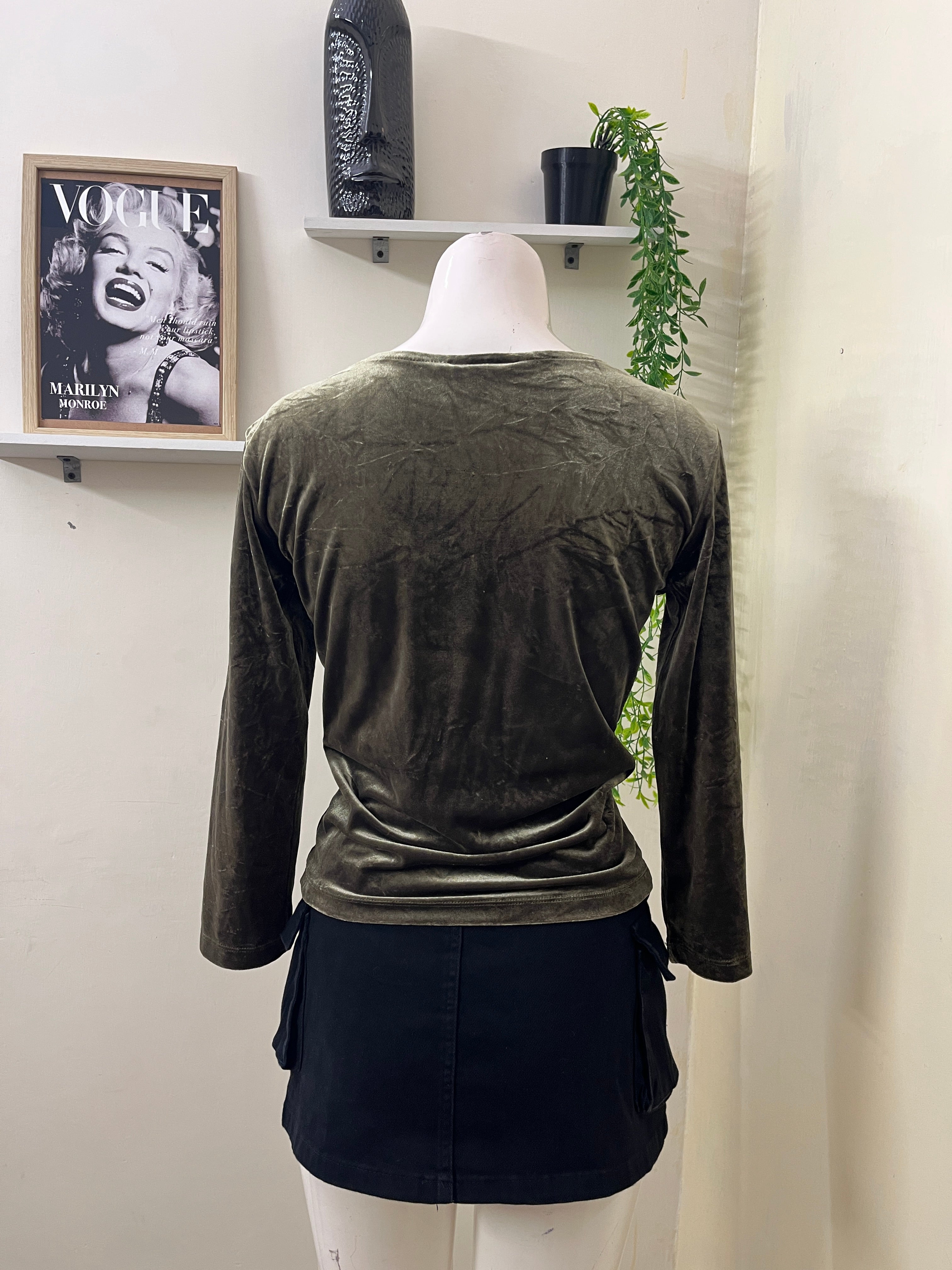Velvet full sleeves top