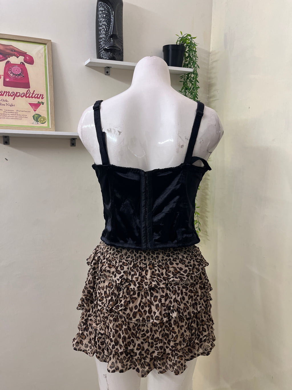 Strapless corset