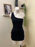 One shoulder top