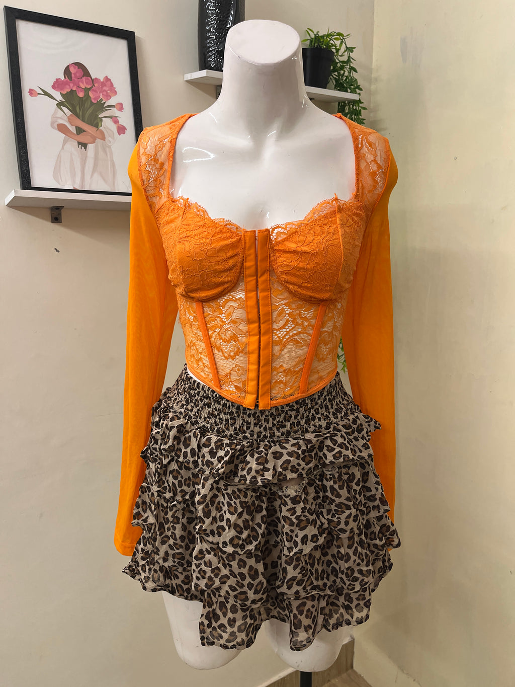 Full sleeves corset