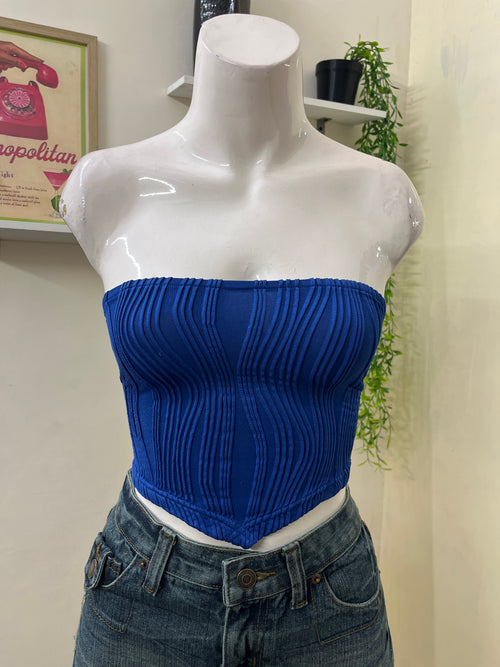 Backless top