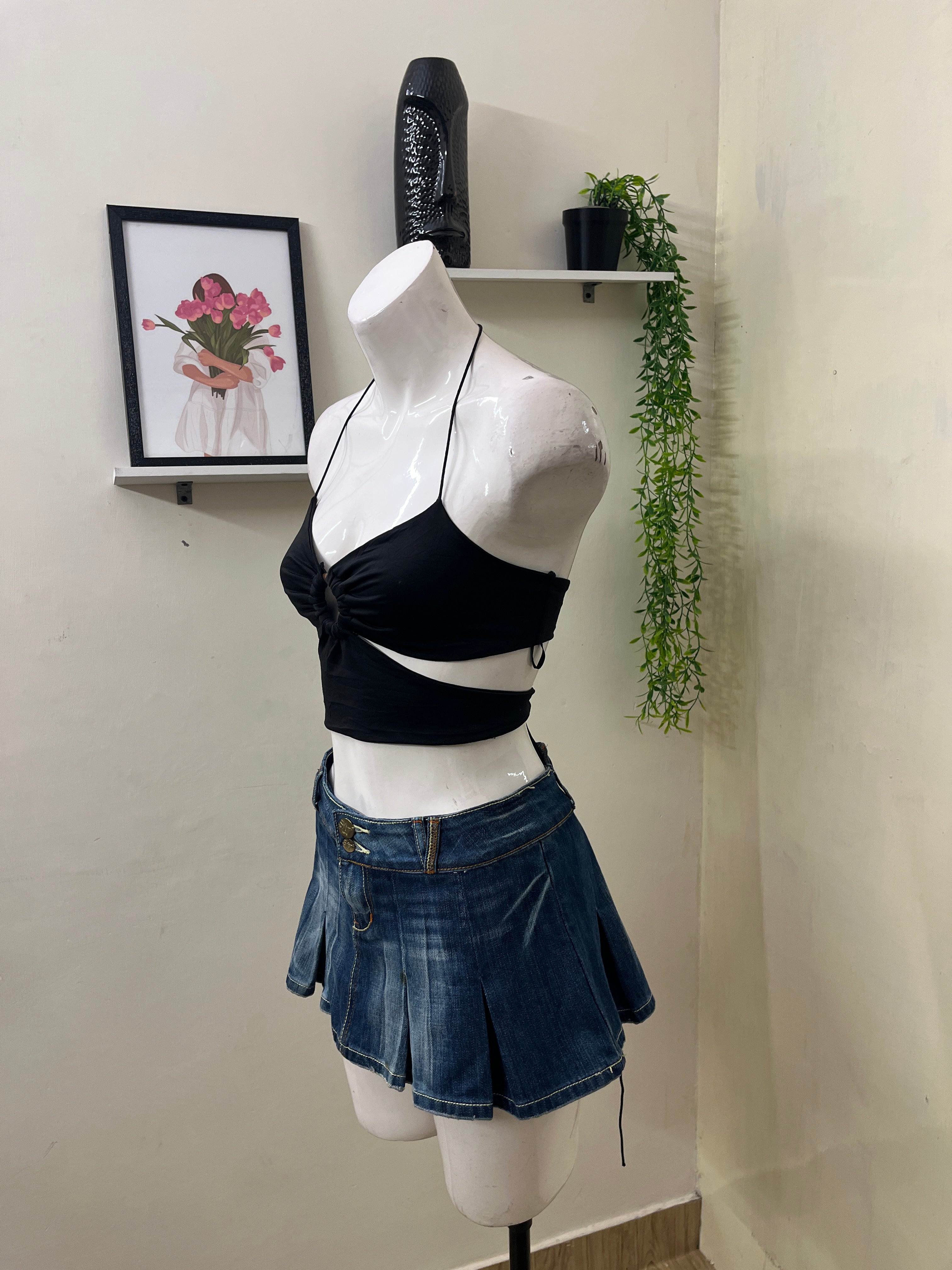 Wrap crop top with a center keyhole cutout