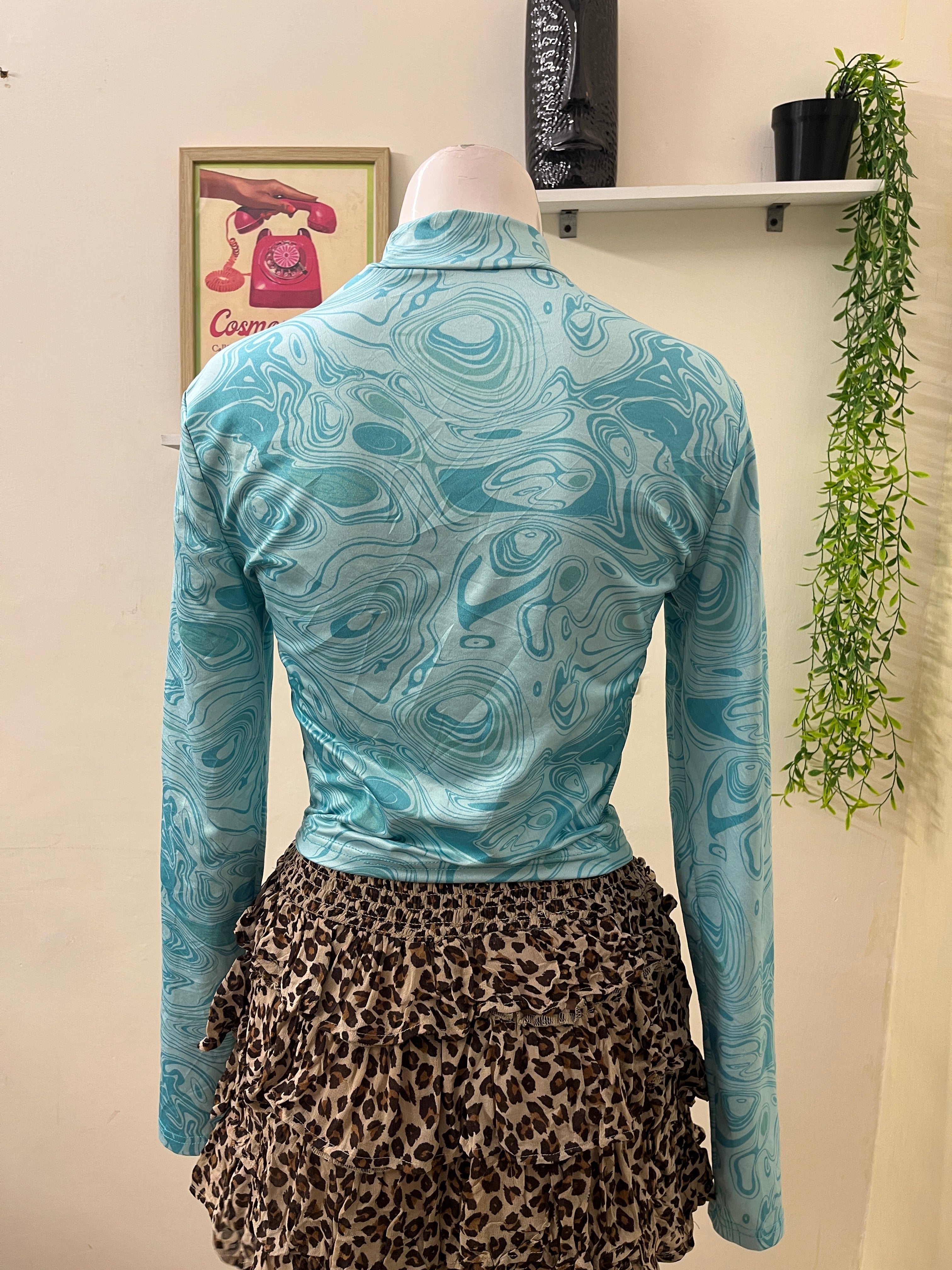 Long sleeve top